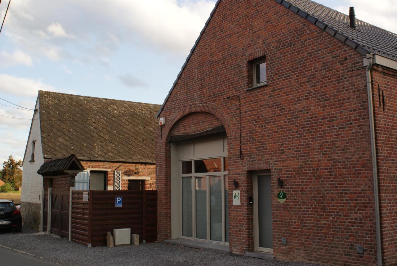 Le Gite De La Reine De Hongrie Soignies Exterior foto